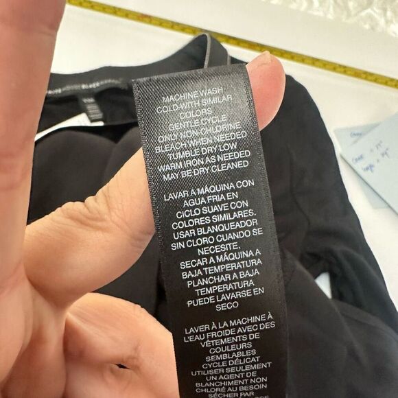 White House Black Market Long Sleeve Ball Chain Long Sleeve Tee‎ Round Neck XXS - Picture 9 of 11